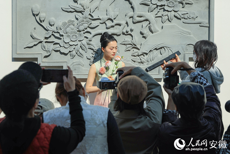 当“她镜头”邂逅肥东山水人文