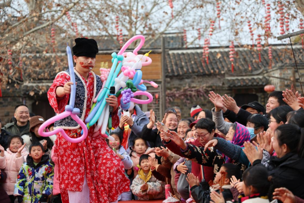 包公故里闹新春，古韵侨乡年味浓